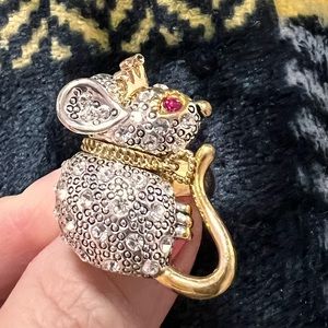 Used Betsey Johnson Princess Mouse ring- size 7